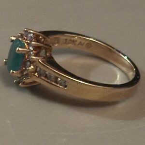 Vintage Estate Alwand Vahn 10k Gold Natural Emerald and Diamond Engagement Ring